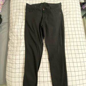 Old navy black rockstar jeans